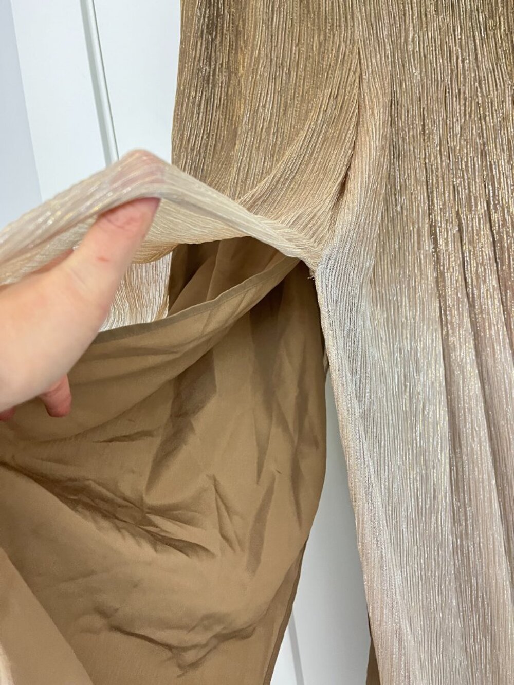 New Reiss Size 2 Gold Champagne Ombré Emmeline Metallic Pleated Maxi Skirt NWT - Picture 6 of 16